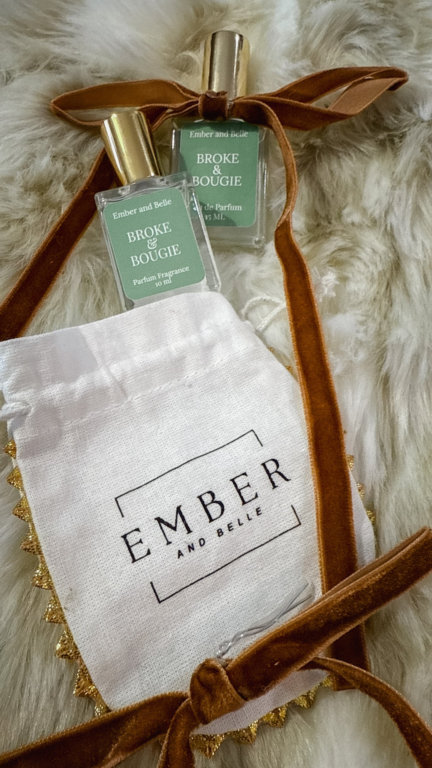 BROKE AND BOUGIE PARFUM ROLLERBALL (10 ML)